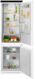 Холодильник Electrolux LNA7CE18S